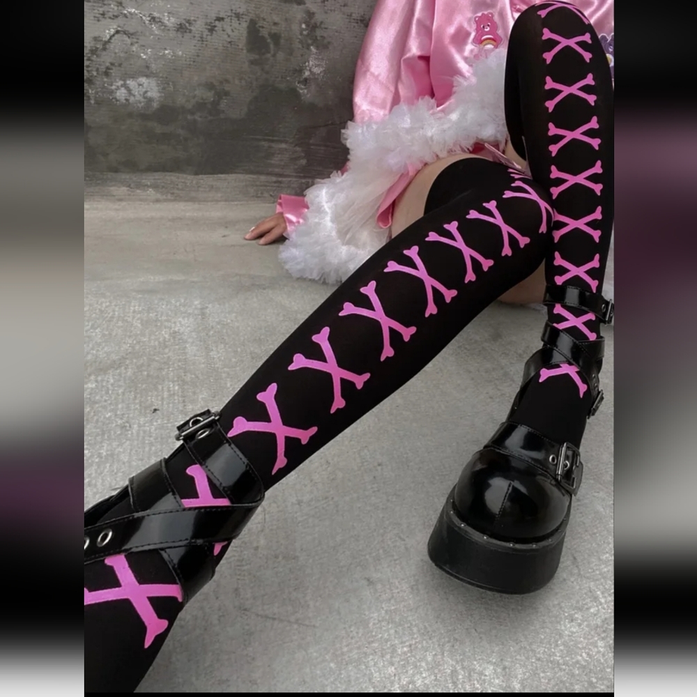 Bones & Bows Knee High Tights Stockings - Picture 6 of 16